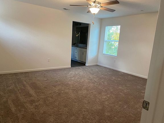 5th image of 2456 N Apricot Ave