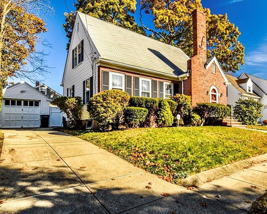 1st image of 19 Hazelwood St