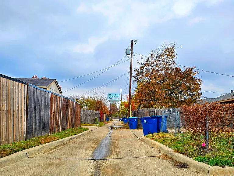 2509 Stanford St #A — Photo 34