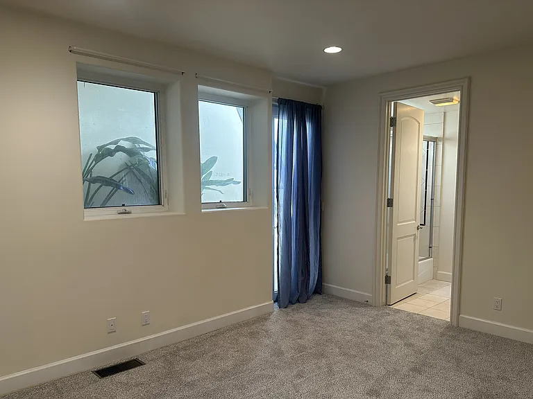 8120 Billowvista Dr — Photo 16