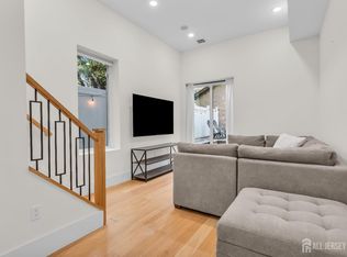 20 Van Nostrand Ave #1, Jersey City, NJ
