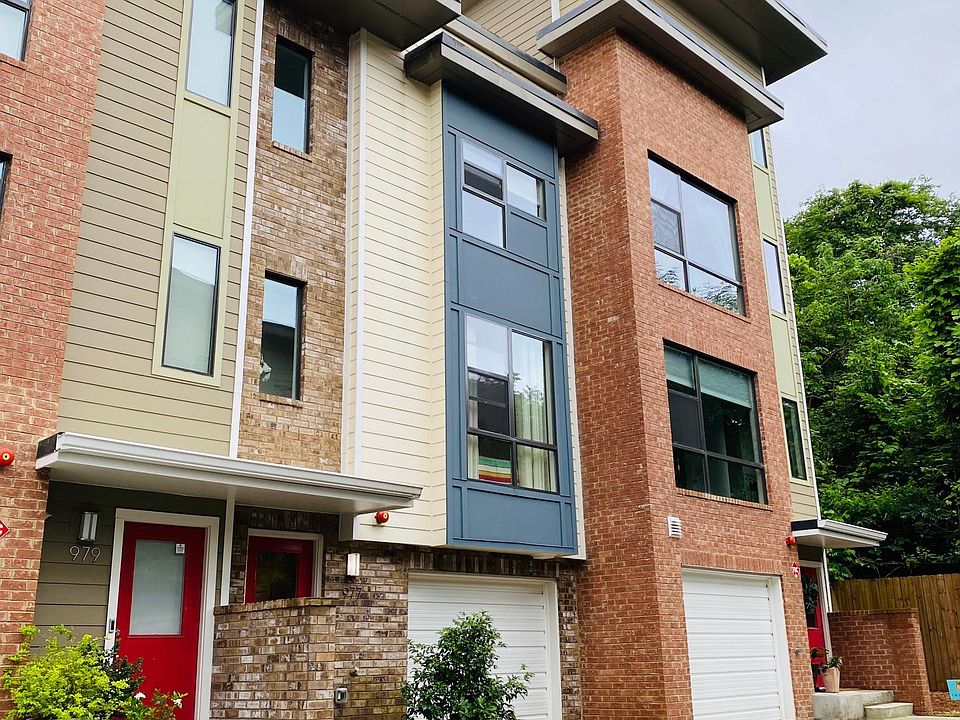 Built in 2017, Moda Reynoldstown is one of Atlanta's most desirable communities.
