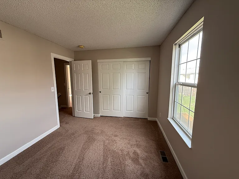 1832 Ridgebury Dr — Photo 8