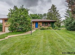 1208 Adeline St, Dubuque, IA 52003