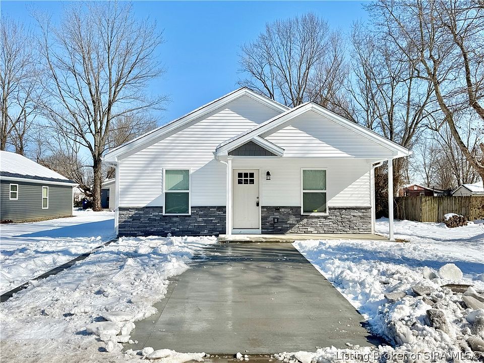 1st image of 639 Mann Avenue