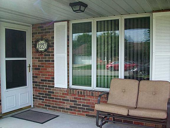 2nd image of 1227 Waterbury Pl