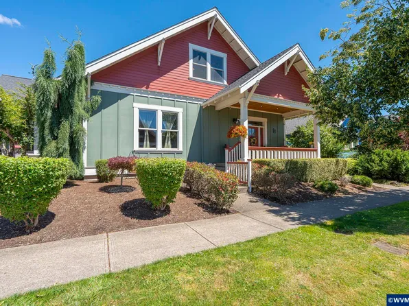 1400 Emerson Ln, Monmouth, OR 97361