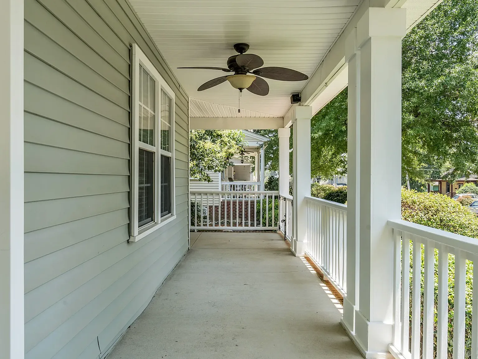 4 bed, 1451 sqft, $2,500 — Photo 3