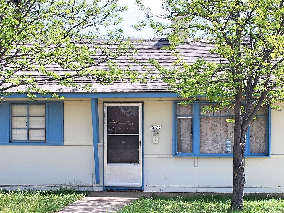 1st image of 3014 NE 12th Ave