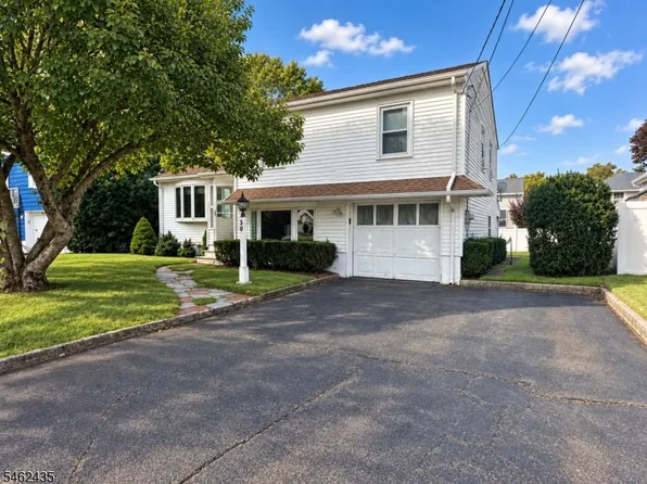 30 Pembrook Dr, Kenilworth Boro, NJ 07033
