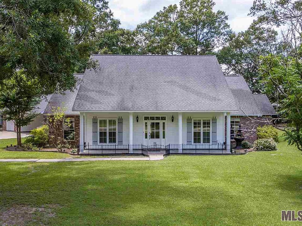 1st image of 15325 Hidden Creek Dr
