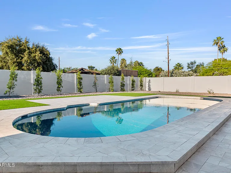 5540 E Dahlia Dr — Photo 55