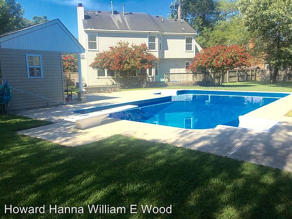 2nd image of 800 Trevino Ct