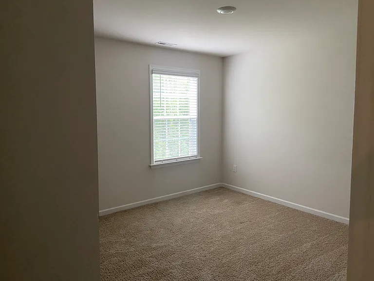 111 David Hill Dr — Photo 39