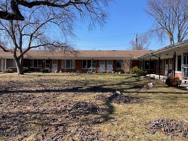 1st image of 24301 Kelly Rd #117