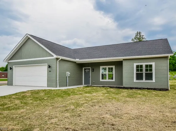 255 Harrison St, Magnolia, OH 44643