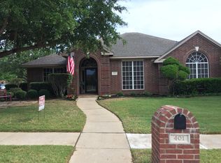 401 Durrand Oak Dr, Keller, TX 76248