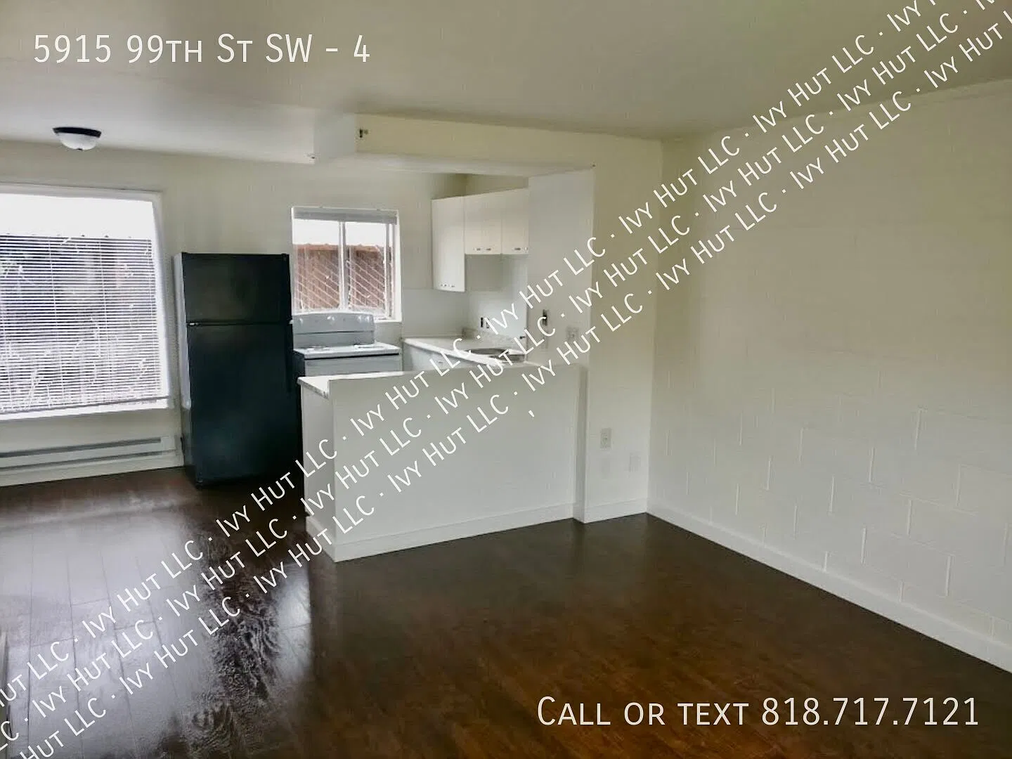Downtown Living in Lakewood: Spacious 1-Bedroom Unit — Photo 3