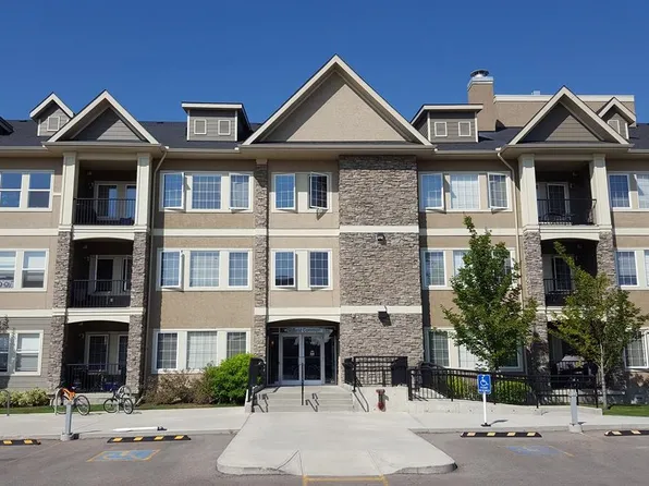 203-100 Cranfield Cmn SE #203, Calgary, AB T3M 1S1