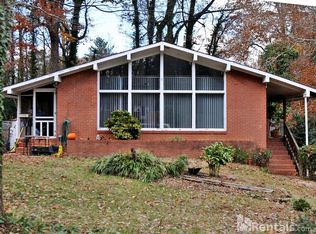 809 Crater St #B, Charlotte, NC 28205