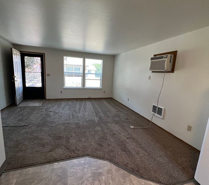 d1317 1317 S 23rd Ave Yakima WA Zillow