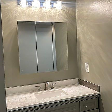 3rd image of 2815 Pocono Cir