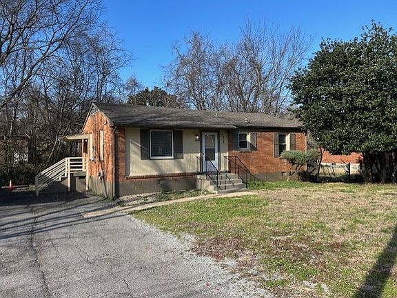 4th image of 803 Elissa Dr