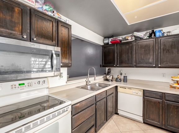 4th image of 930 N Mesa Dr Unit 1068