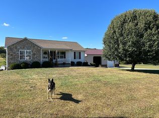 205 Camelot Dr, Vine Grove, KY 40175