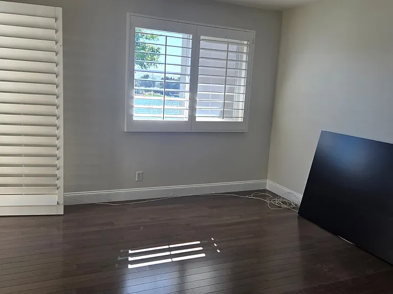 186 Beach Park Blvd — Photo 2