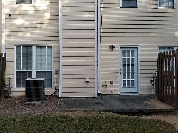 4th image of 7089 Biltmore Trce