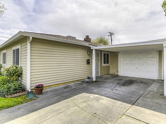 2nd image of 4444 Arrowood Ct