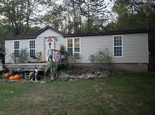 129 Englands Run Rd, West Union, WV 26456