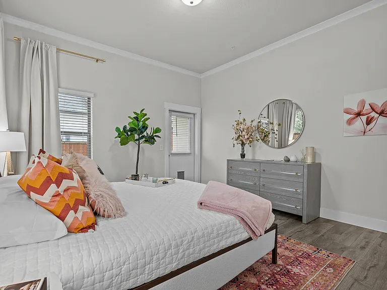 Mansions Eight65 — Photo 30