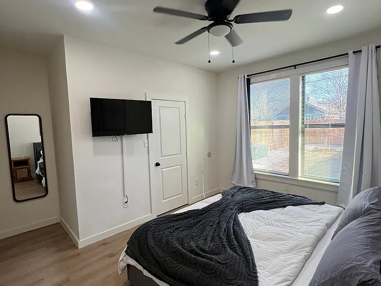 1012 Denver Blvd — Photo 13