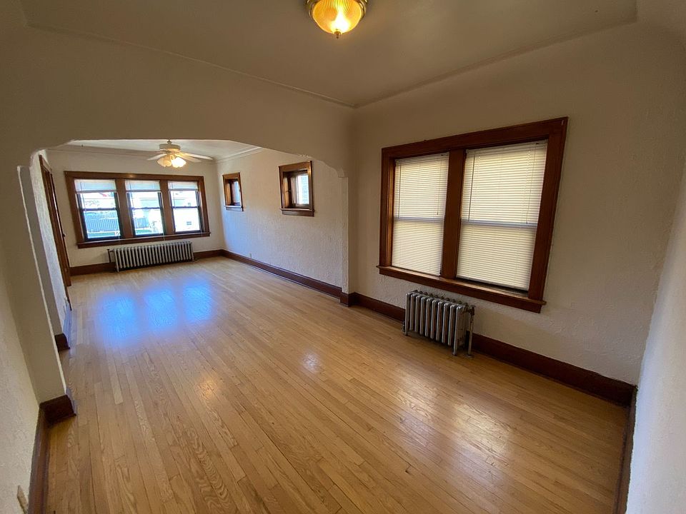 1st image of 5225 S Lake Dr APT 8