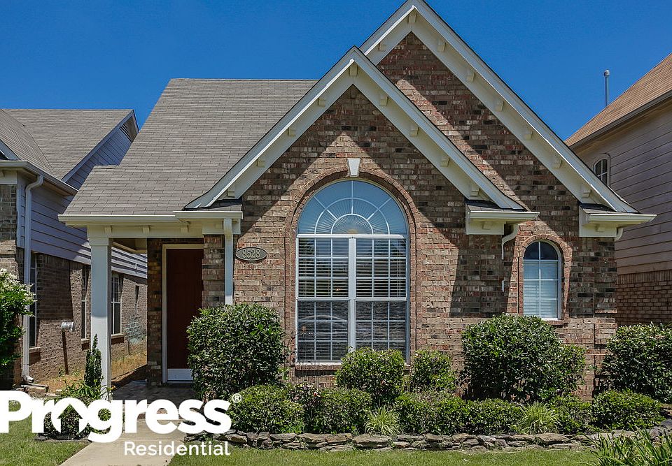 1st image of 8528 Shady Elm Dr