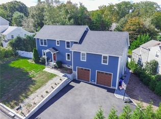 27 Chatham Dr, Norwalk, CT 06854