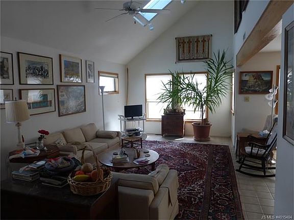 3rd image of 232 N 15th St