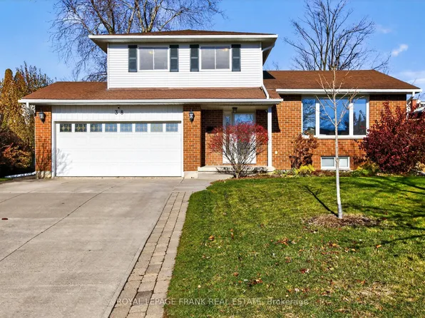 38 Clearview Ct, Peterborough, ON K9K 2A3