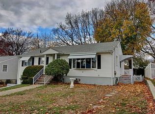 165 Salem Ave, Cranston, RI 02920