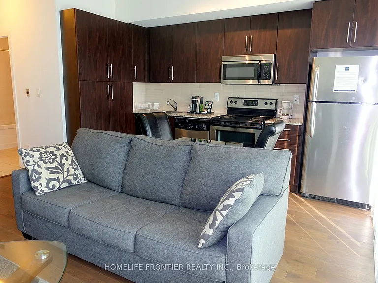 55 Bremner Blvd #2309 — Photo 4