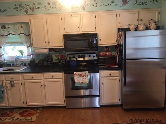 4th image of 1168 Laural Ln