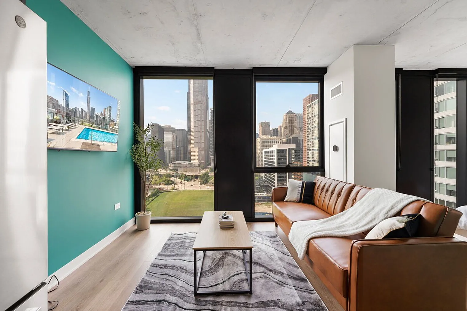 1 bed, 1.0 bath, $3,738 — Photo 2