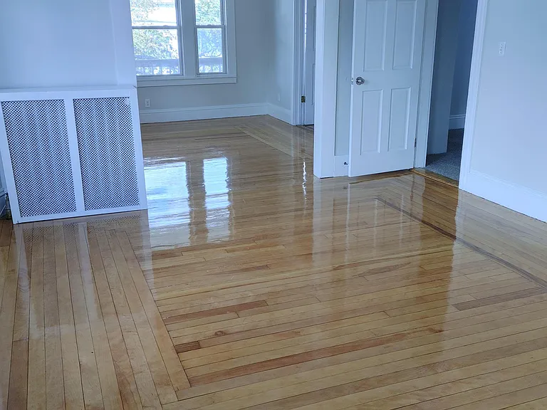 Eastern Ave — Photo 12