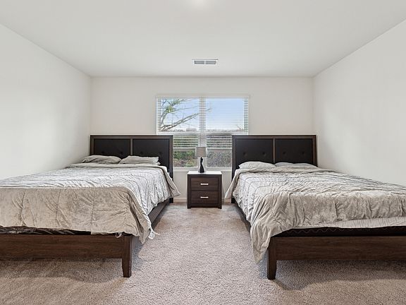 5th image of 10321 Paddington Dr