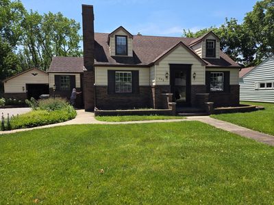 206 Michigan St E, Three Oaks, MI, 49128
