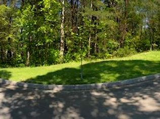 200 Hughes Rd, Greenback, TN 37742