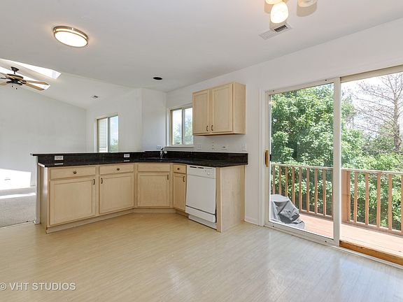 4th image of 1459 Meadowsedge Ln Unit 1459