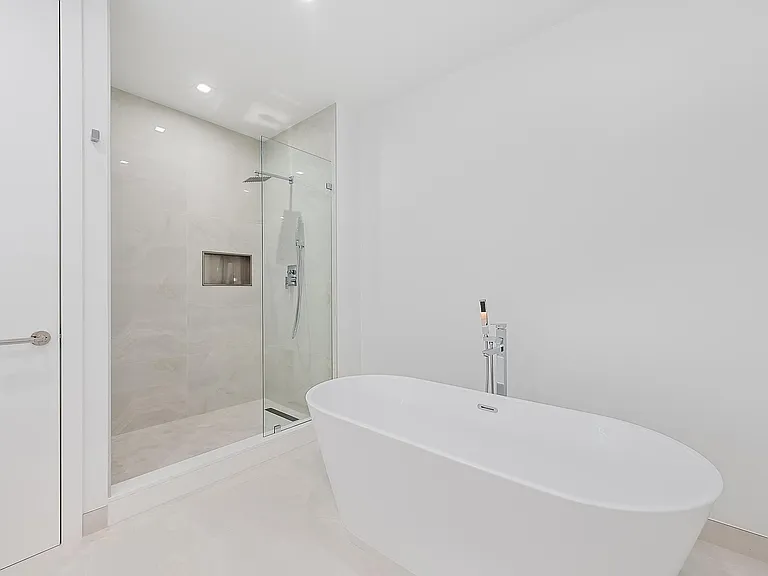 220 Lake Shore Dr #1008 — Photo 11